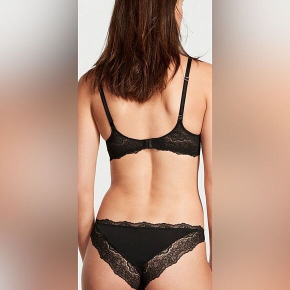 NWT- DREAM ANGELS LACE CHEEKINI PANTIES- size MEDIUM - Picture 1 of 6